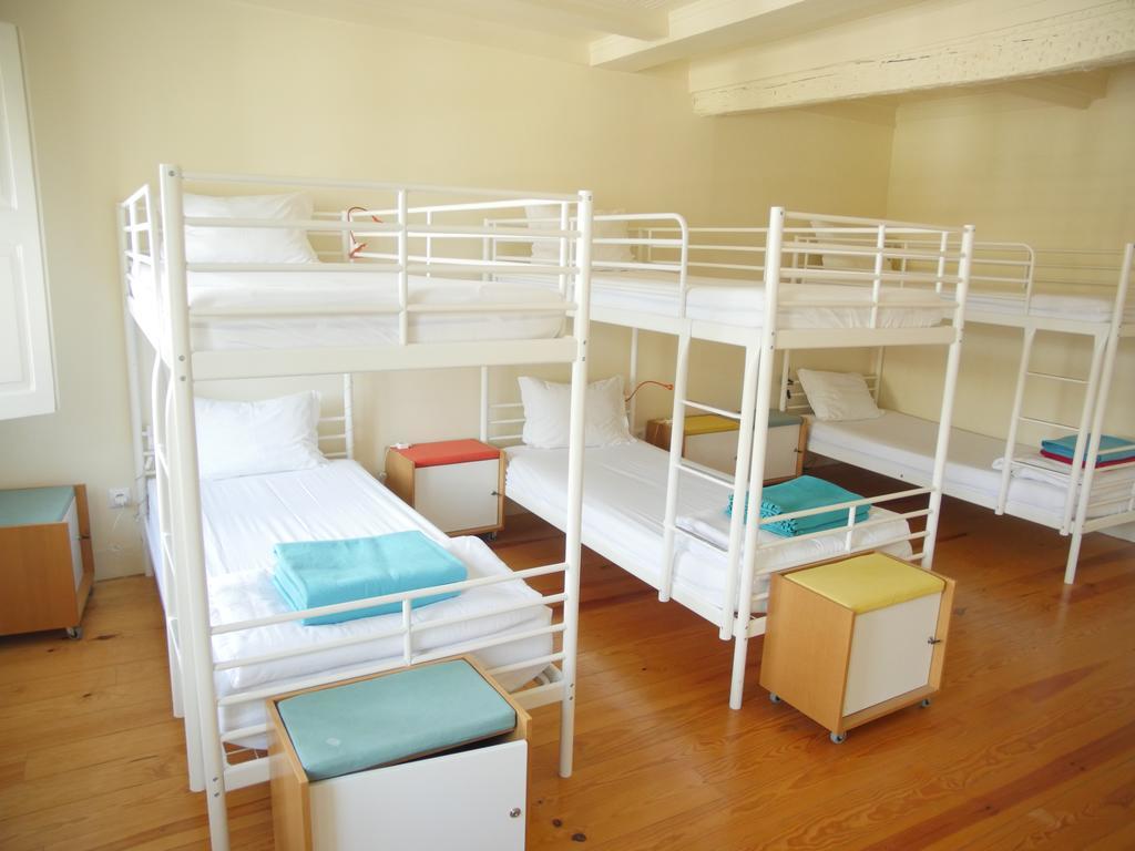 Santiago 31 Hostel Guimarães Eksteriør billede